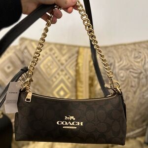 NWT! COACH Signature Gold Chain Shoulder/Crossbody Bag